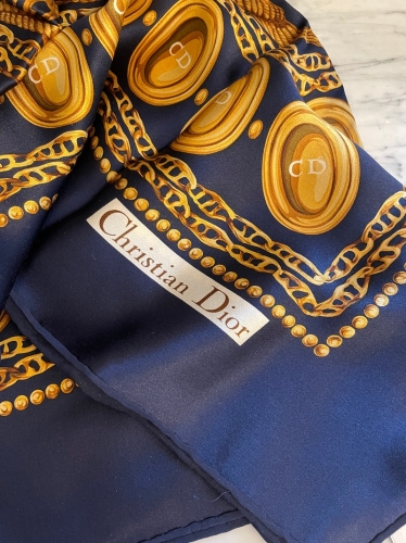 Dior chusta jedwabna (1).jpeg