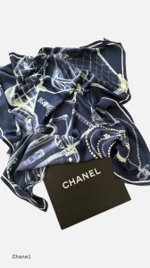 Chanel duża jedwabna chusta –100% jedwab, oryginał motyw Chanel