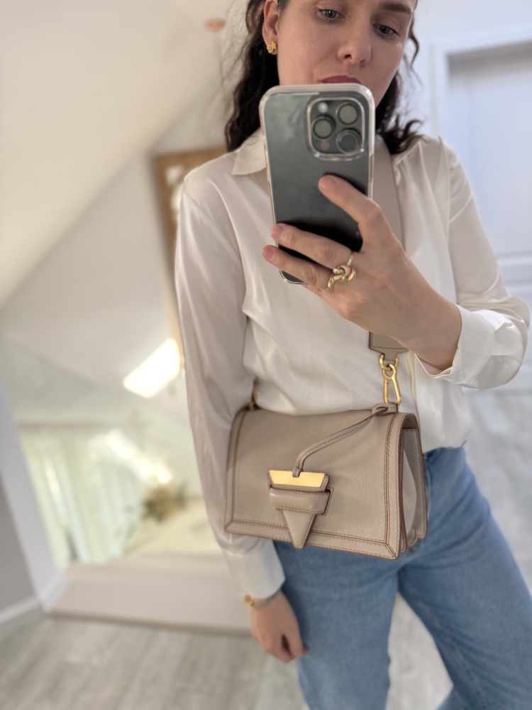 loewe barcelona bag (1).jpeg