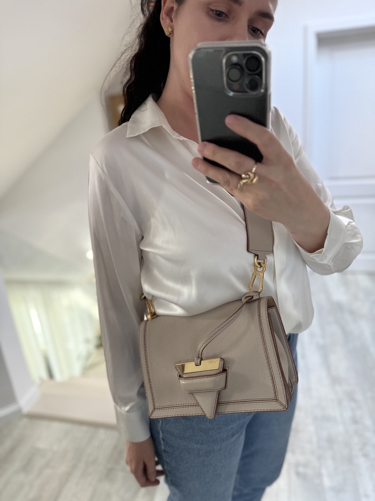 loewe barcelona bag (2).jpeg