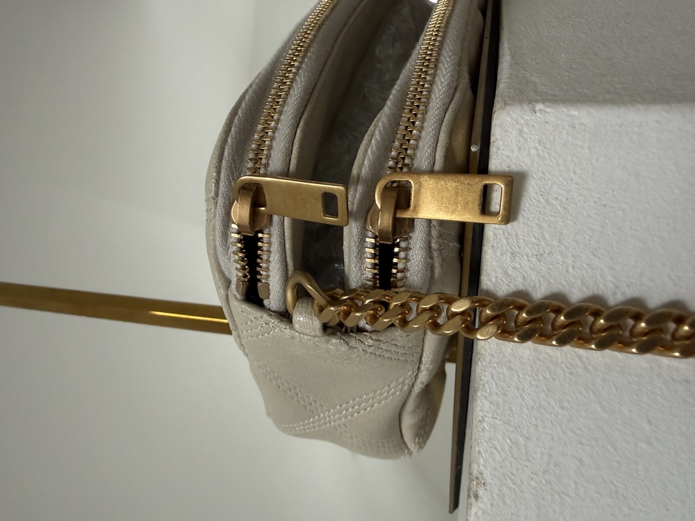 saint laurent torebka na ramię kremowa (12).jpeg