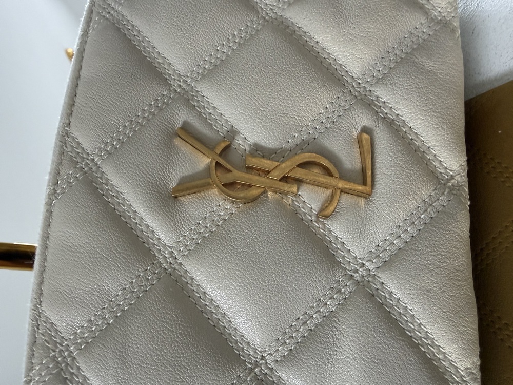 saint laurent torebka na ramię kremowa (14).jpeg