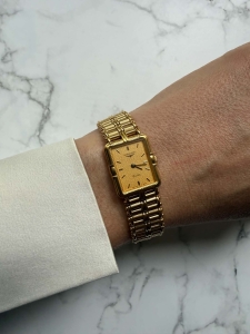 Longines, oryginalny szwajcarski zegarek, koperta 18x22mm, w całości oryginalny