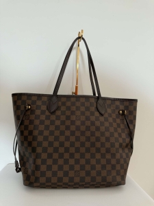 Louis Vuitton Neverfull MM  