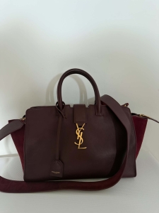 Saint Laurent Downtown Cabas – bordowa klasyka
