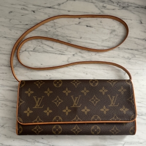 Louis Vuitton Pochette GM torba na ramię  