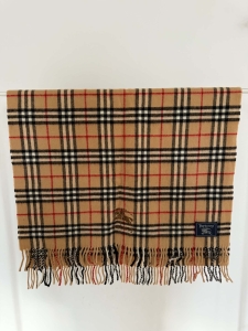 Burberry szal, koc, szeroki 100% wełna +pudelko 
