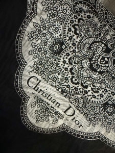 Dior bardzo duża chusta, 100% jedwab  